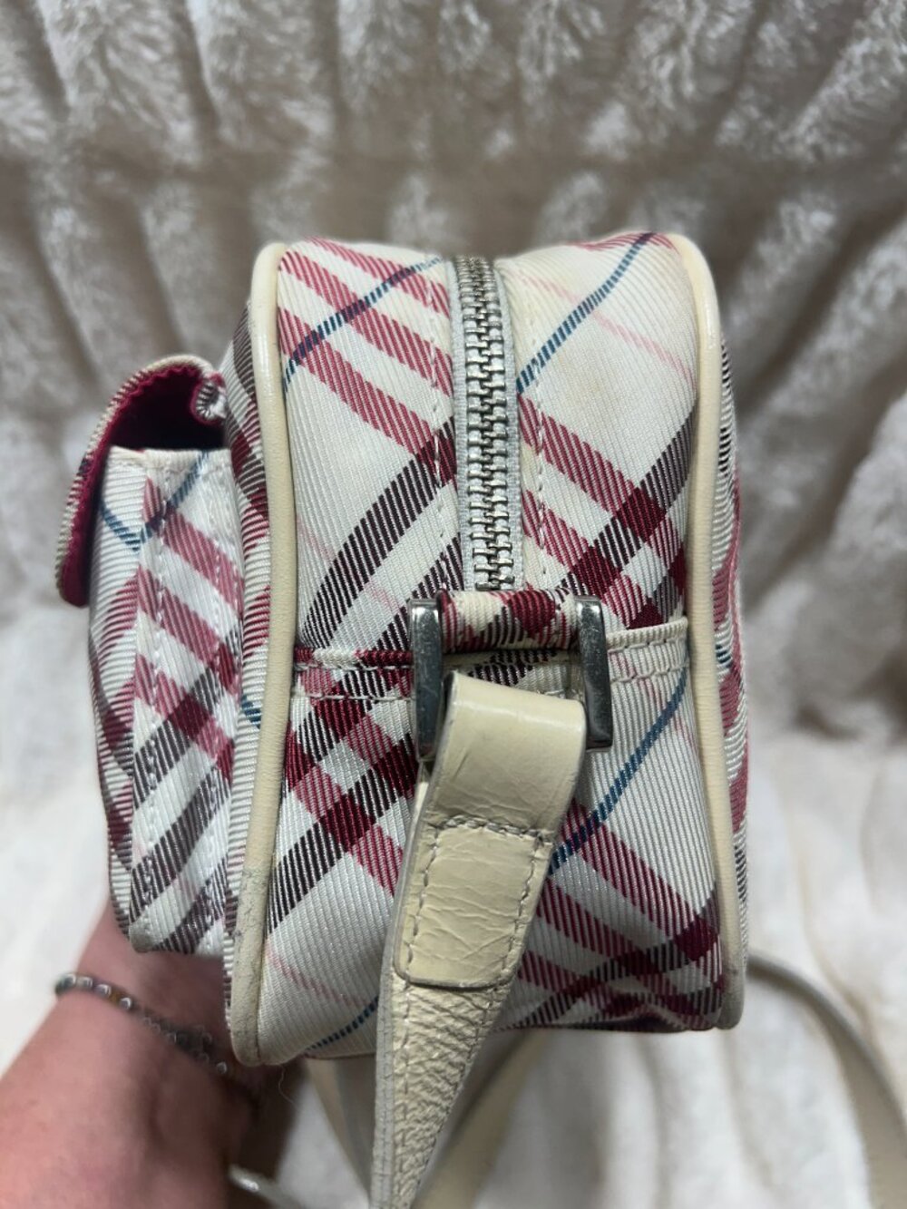 Authentic Burberry Blue Label Nova Check Nylon Crossbody Bag - Japan Exclusive - Picture 6 of 12